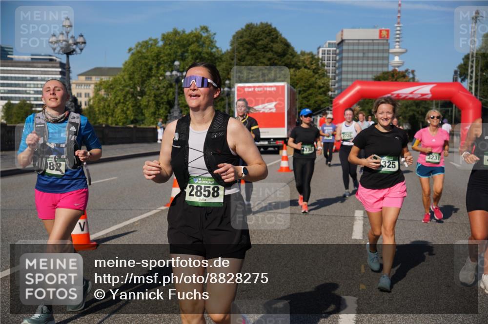 07.09.2025 - BARMER Alsterlauf Yannick Fuchs http://msf.ph/oto/8828275 07.09.2025 10:13:18 Laufen 82, 136, 2858, 738, 2720, 3231, 325 meine-sportfotos.de
