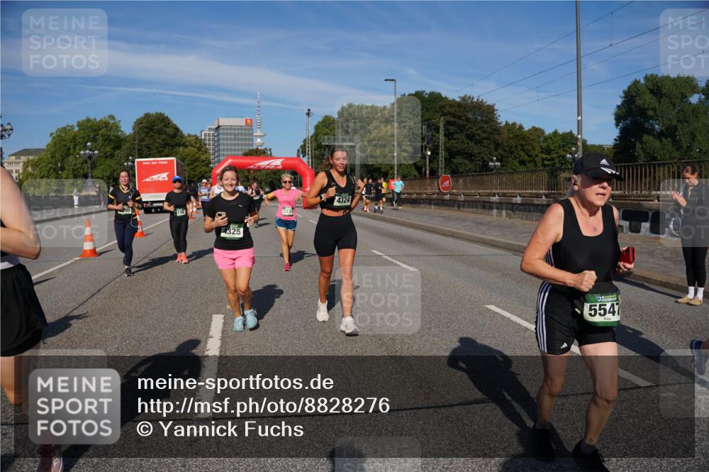 07.09.2025 - BARMER Alsterlauf Yannick Fuchs http://msf.ph/oto/8828276 07.09.2025 10:13:18 Laufen 738, 4325, 4324, 5547 meine-sportfotos.de