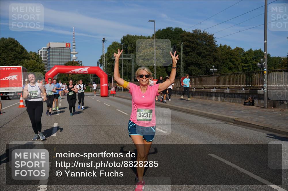07.09.2025 - BARMER Alsterlauf Yannick Fuchs http://msf.ph/oto/8828285 07.09.2025 10:13:20 Laufen 2720, 4790, 4791, 3231 meine-sportfotos.de