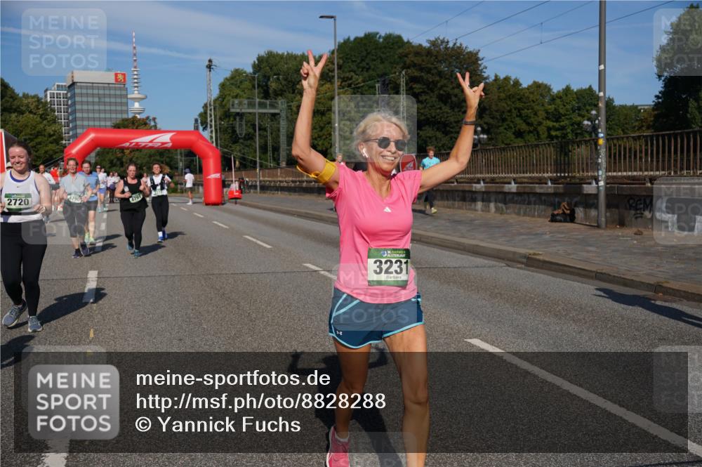 07.09.2025 - BARMER Alsterlauf Yannick Fuchs http://msf.ph/oto/8828288 07.09.2025 10:13:21 Laufen 2720, 4791, 3972, 6, 3231 meine-sportfotos.de