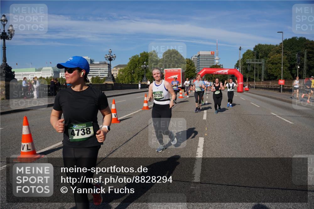 07.09.2025 - BARMER Alsterlauf Yannick Fuchs http://msf.ph/oto/8828294 07.09.2025 10:13:22 Laufen 136, 4738, 2720, 326, 4791 meine-sportfotos.de