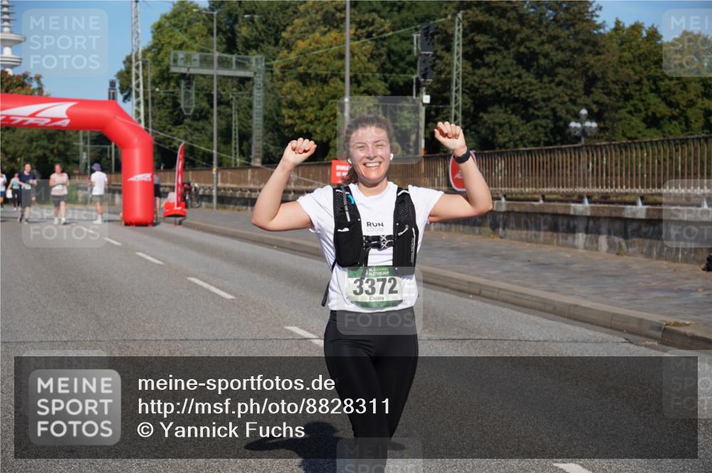 07.09.2025 - BARMER Alsterlauf Yannick Fuchs http://msf.ph/oto/8828311 07.09.2025 10:13:25 Laufen 36, 3372 meine-sportfotos.de