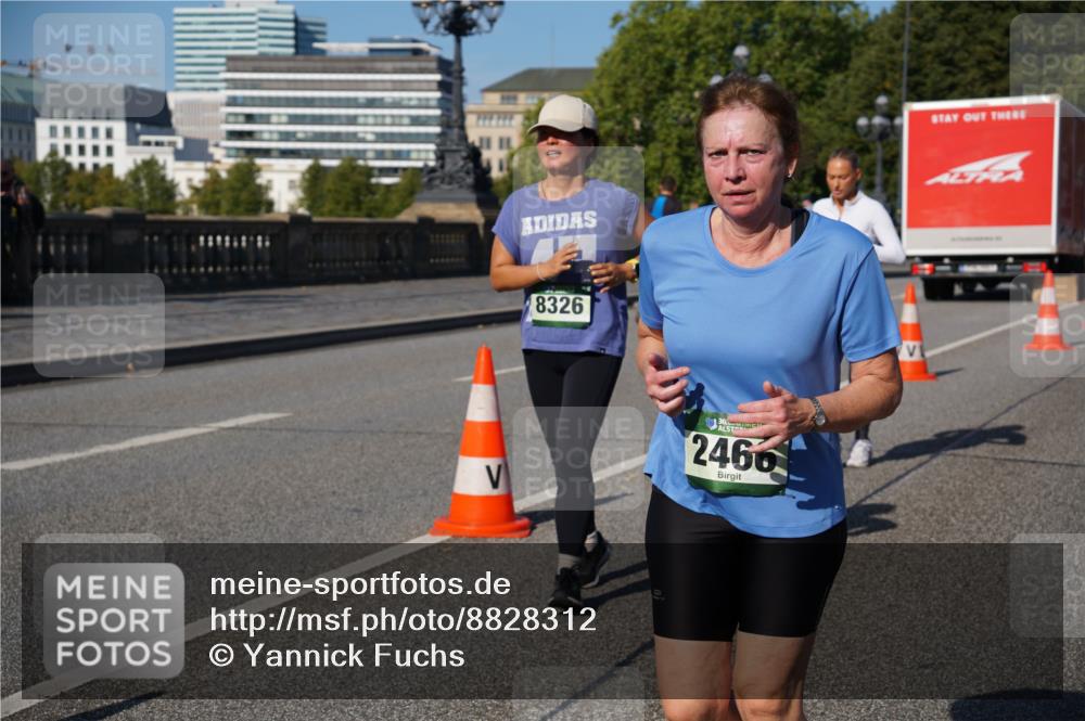 07.09.2025 - BARMER Alsterlauf Yannick Fuchs http://msf.ph/oto/8828312 07.09.2025 10:13:26 Laufen 8326, 2466 meine-sportfotos.de