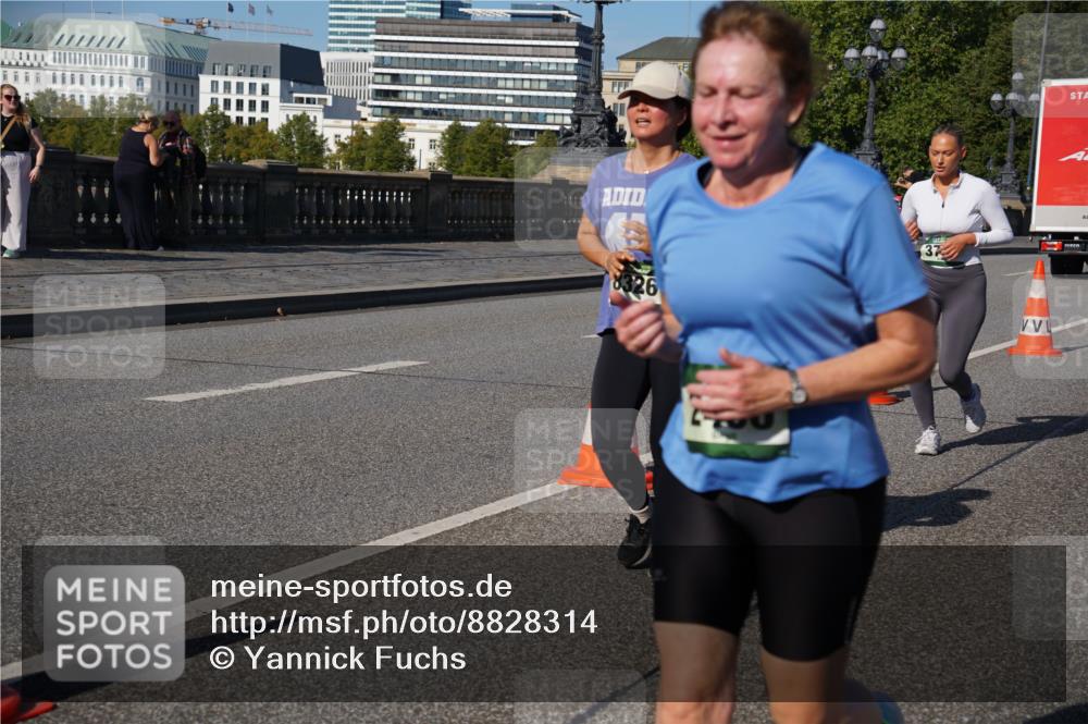 07.09.2025 - BARMER Alsterlauf Yannick Fuchs http://msf.ph/oto/8828314 07.09.2025 10:13:26 Laufen 8326 meine-sportfotos.de
