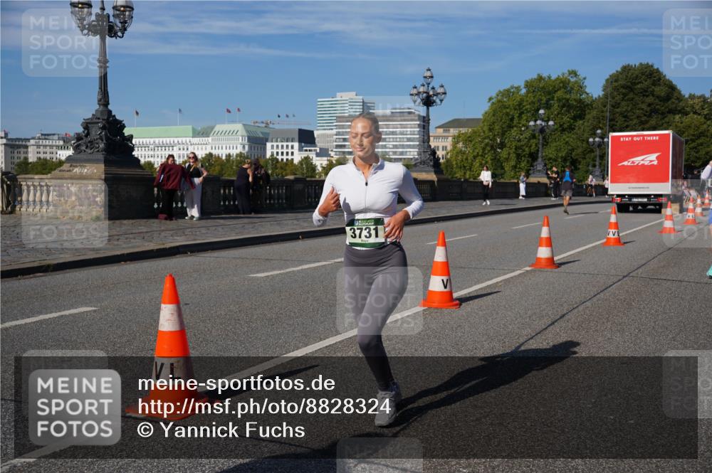 07.09.2025 - BARMER Alsterlauf Yannick Fuchs http://msf.ph/oto/8828324 07.09.2025 10:13:28 Laufen 3731 meine-sportfotos.de