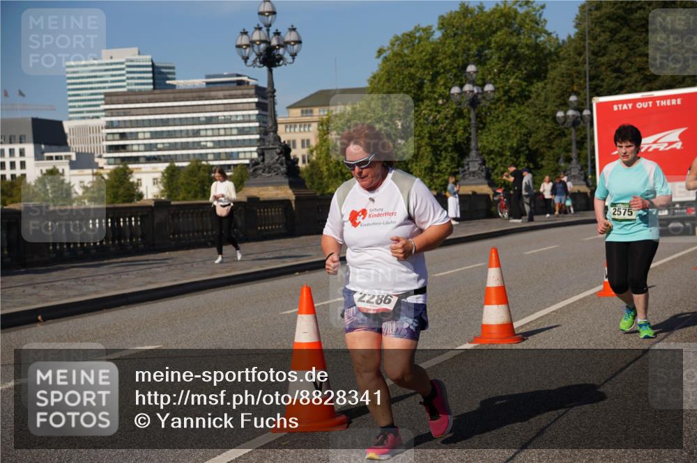 07.09.2025 - BARMER Alsterlauf Yannick Fuchs http://msf.ph/oto/8828341 07.09.2025 10:13:36 Laufen 2575, 2286 meine-sportfotos.de