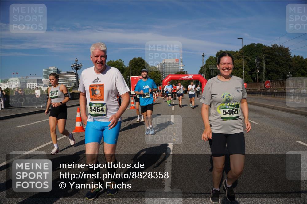 07.09.2025 - BARMER Alsterlauf Yannick Fuchs http://msf.ph/oto/8828358 07.09.2025 10:13:40 Laufen 3862, 10, 14, 5464, 10, 946, 5465, 10 meine-sportfotos.de
