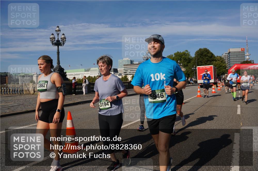 07.09.2025 - BARMER Alsterlauf Yannick Fuchs http://msf.ph/oto/8828360 07.09.2025 10:13:42 Laufen 3862, 10, 3194, 5946, 4025 meine-sportfotos.de