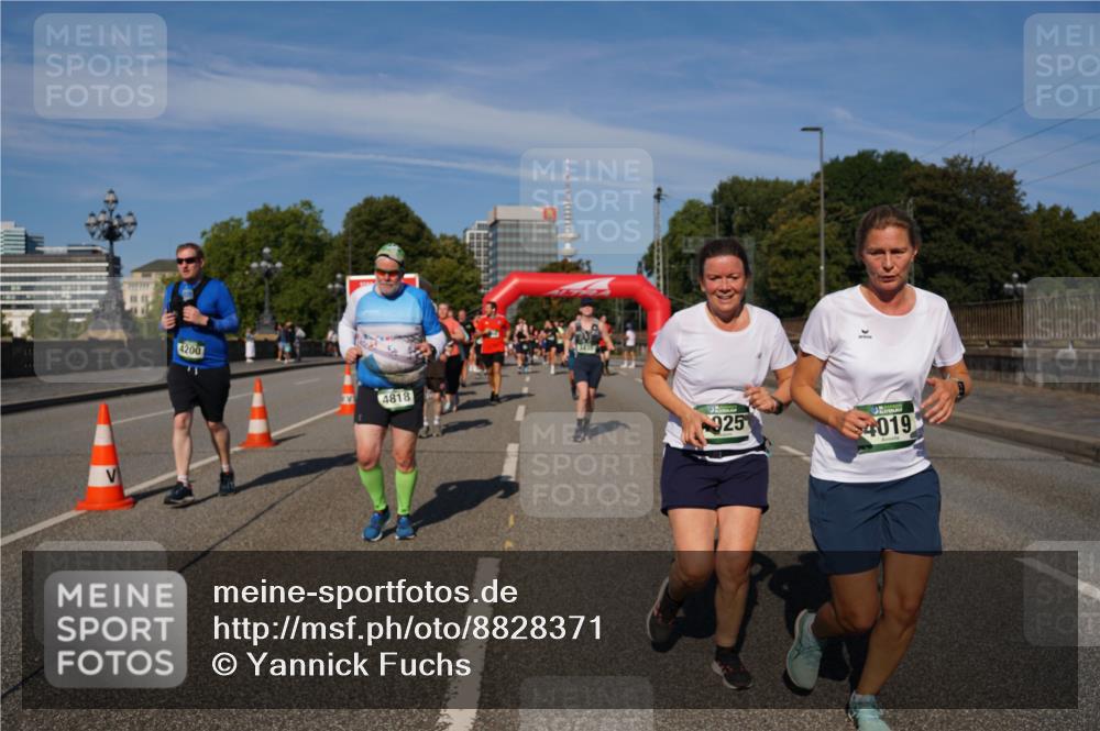 07.09.2025 - BARMER Alsterlauf Yannick Fuchs http://msf.ph/oto/8828371 07.09.2025 10:13:45 Laufen 4200, 4818, 925, 4019 meine-sportfotos.de