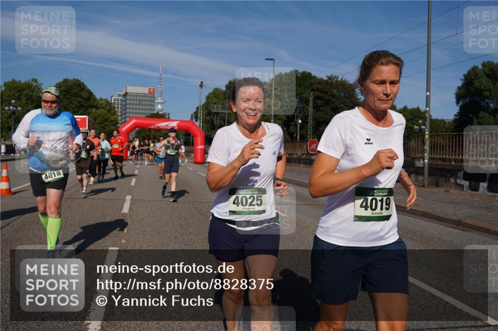 07.09.2025 - BARMER Alsterlauf Yannick Fuchs http://msf.ph/oto/8828375 07.09.2025 10:13:45 Laufen 4818, 36, 4025, 36, 4019 meine-sportfotos.de