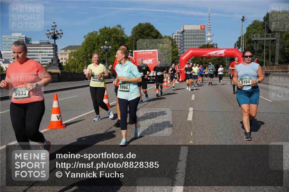 07.09.2025 - BARMER Alsterlauf Yannick Fuchs http://msf.ph/oto/8828385 07.09.2025 10:13:49 Laufen 5033, 400, 5994, 5168 meine-sportfotos.de