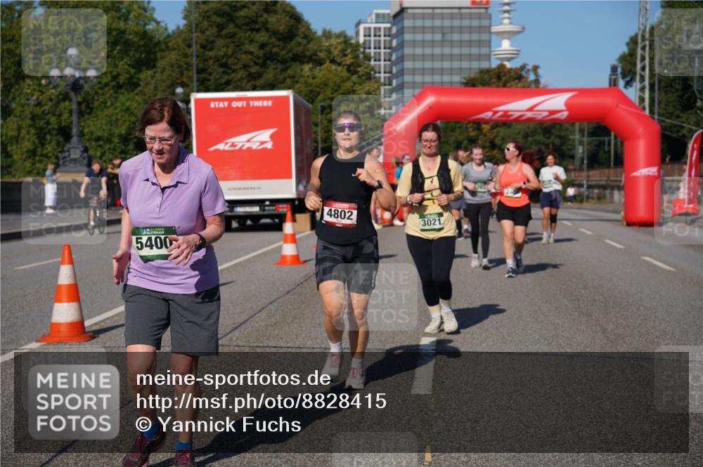 07.09.2025 - BARMER Alsterlauf Yannick Fuchs http://msf.ph/oto/8828415 07.09.2025 10:14:03 Laufen 5400, 4802, 3021 meine-sportfotos.de