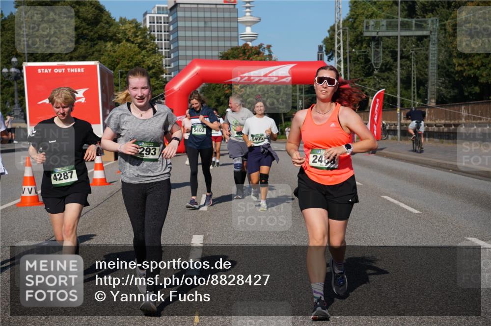 07.09.2025 - BARMER Alsterlauf Yannick Fuchs http://msf.ph/oto/8828427 07.09.2025 10:14:08 Laufen 4287, 293, 5403, 5405, 248 meine-sportfotos.de