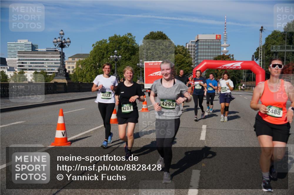 07.09.2025 - BARMER Alsterlauf Yannick Fuchs http://msf.ph/oto/8828428 07.09.2025 10:14:08 Laufen 4023, 4287, 4293, 5403, 8214, 5405, 2488 meine-sportfotos.de