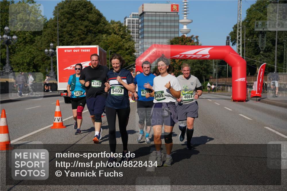 07.09.2025 - BARMER Alsterlauf Yannick Fuchs http://msf.ph/oto/8828434 07.09.2025 10:14:10 Laufen 3478, 4343, 5403, 82, 5405, 4661 meine-sportfotos.de