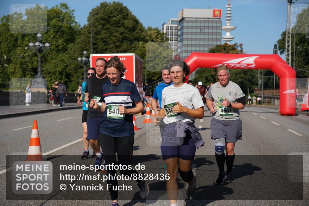 07.09.2025 - BARMER Alsterlauf Yannick Fuchs http://msf.ph/oto/8828436 07.09.2025 10:14:11 Laufen 540, 10, 546, 4661 meine-sportfotos.de