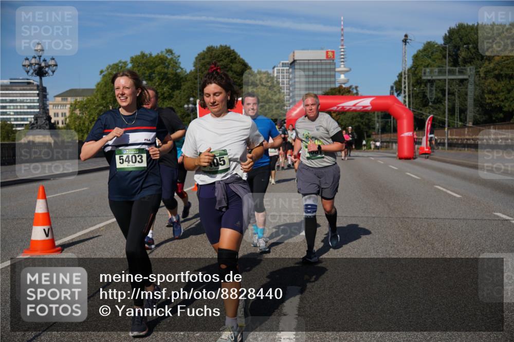 07.09.2025 - BARMER Alsterlauf Yannick Fuchs http://msf.ph/oto/8828440 07.09.2025 10:14:12 Laufen 5403, 05, 400 meine-sportfotos.de