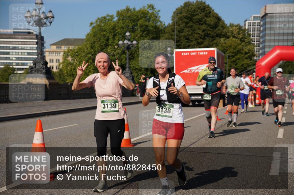 07.09.2025 - BARMER Alsterlauf Yannick Fuchs http://msf.ph/oto/8828450 07.09.2025 10:14:16 Laufen 3139, 3138, 8021, 255, 4477 meine-sportfotos.de