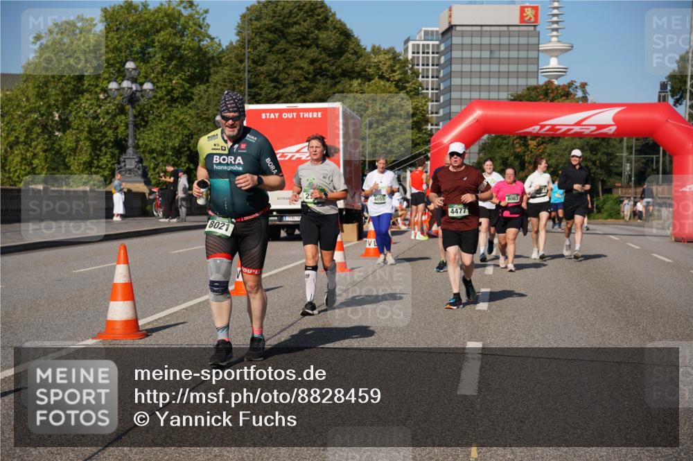 07.09.2025 - BARMER Alsterlauf Yannick Fuchs http://msf.ph/oto/8828459 07.09.2025 10:14:18 Laufen 8021, 2, 6055, 4477, 8063 meine-sportfotos.de