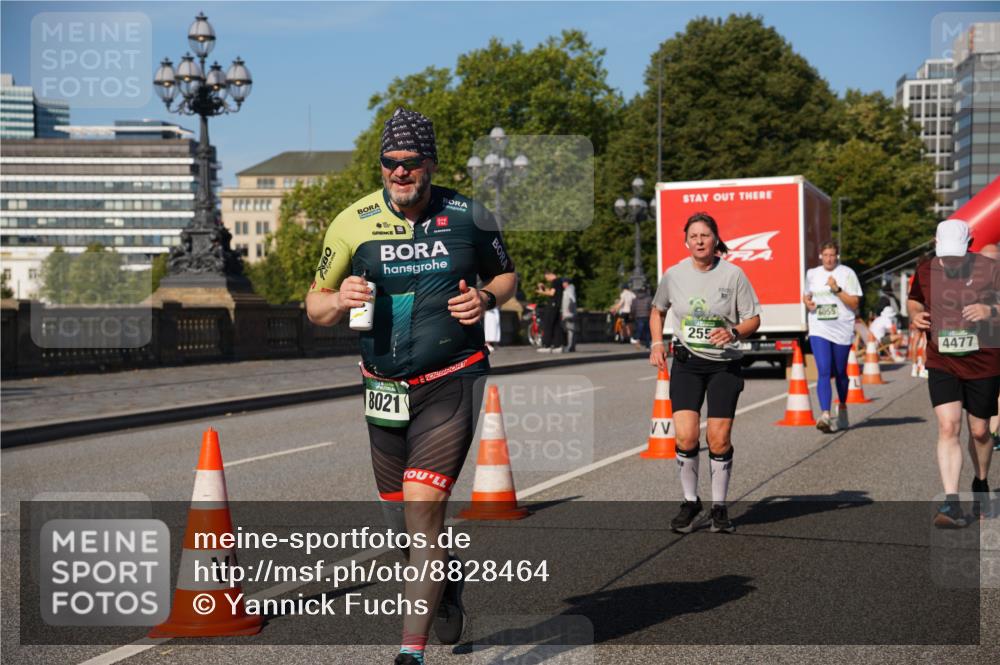 07.09.2025 - BARMER Alsterlauf Yannick Fuchs http://msf.ph/oto/8828464 07.09.2025 10:14:19 Laufen 8021, 255, 055, 4477 meine-sportfotos.de