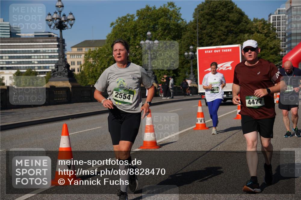 07.09.2025 - BARMER Alsterlauf Yannick Fuchs http://msf.ph/oto/8828470 07.09.2025 10:14:21 Laufen 2554, 055, 4477, 88 meine-sportfotos.de