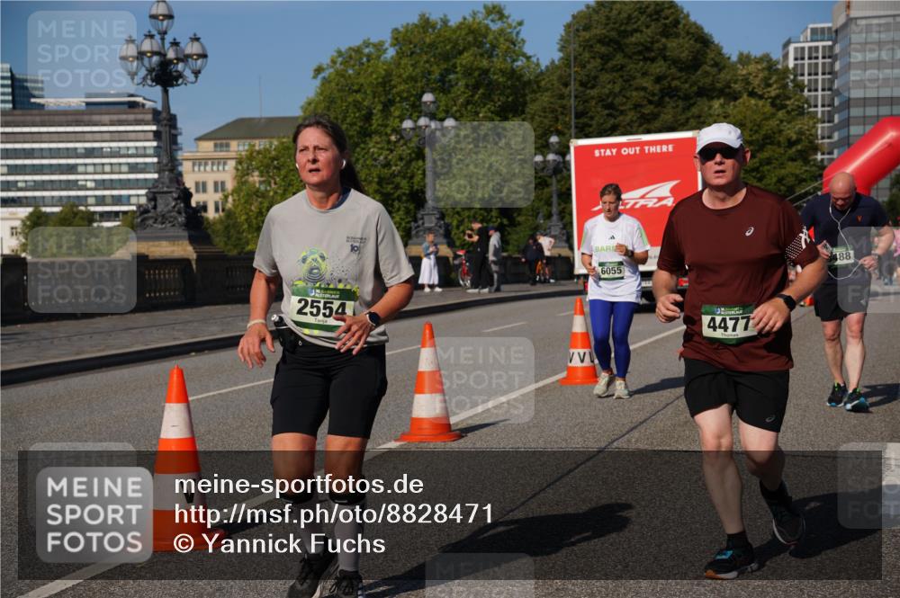 07.09.2025 - BARMER Alsterlauf Yannick Fuchs http://msf.ph/oto/8828471 07.09.2025 10:14:21 Laufen 10, 6055, 2554, 4477, 488 meine-sportfotos.de