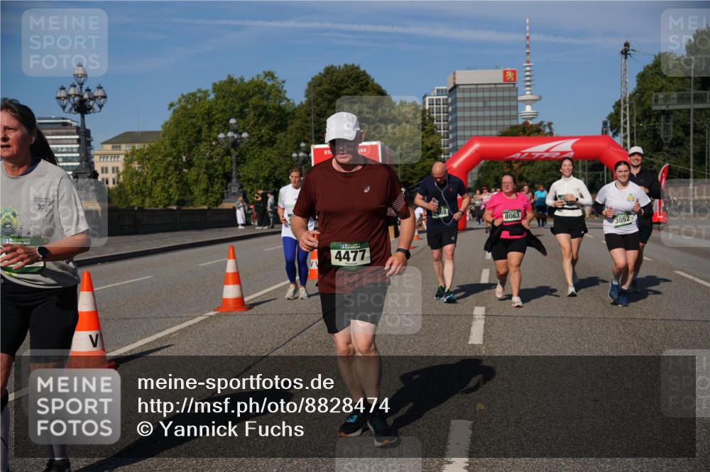 07.09.2025 - BARMER Alsterlauf Yannick Fuchs http://msf.ph/oto/8828474 07.09.2025 10:14:22 Laufen 6, 4477, 8063, 3052 meine-sportfotos.de