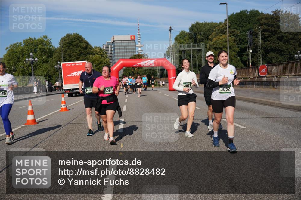 07.09.2025 - BARMER Alsterlauf Yannick Fuchs http://msf.ph/oto/8828482 07.09.2025 10:14:24 Laufen 055, 3488, 8063, 2571, 3052 meine-sportfotos.de