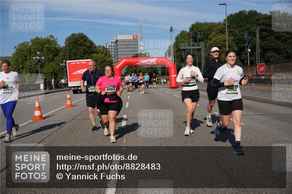 07.09.2025 - BARMER Alsterlauf Yannick Fuchs http://msf.ph/oto/8828483 07.09.2025 10:14:24 Laufen 6055, 3488, 8063, 3052 meine-sportfotos.de