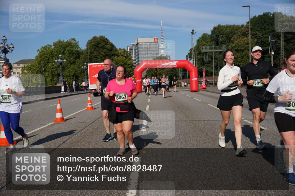 07.09.2025 - BARMER Alsterlauf Yannick Fuchs http://msf.ph/oto/8828487 07.09.2025 10:14:25 Laufen 6055, 8063, 399, 30 meine-sportfotos.de