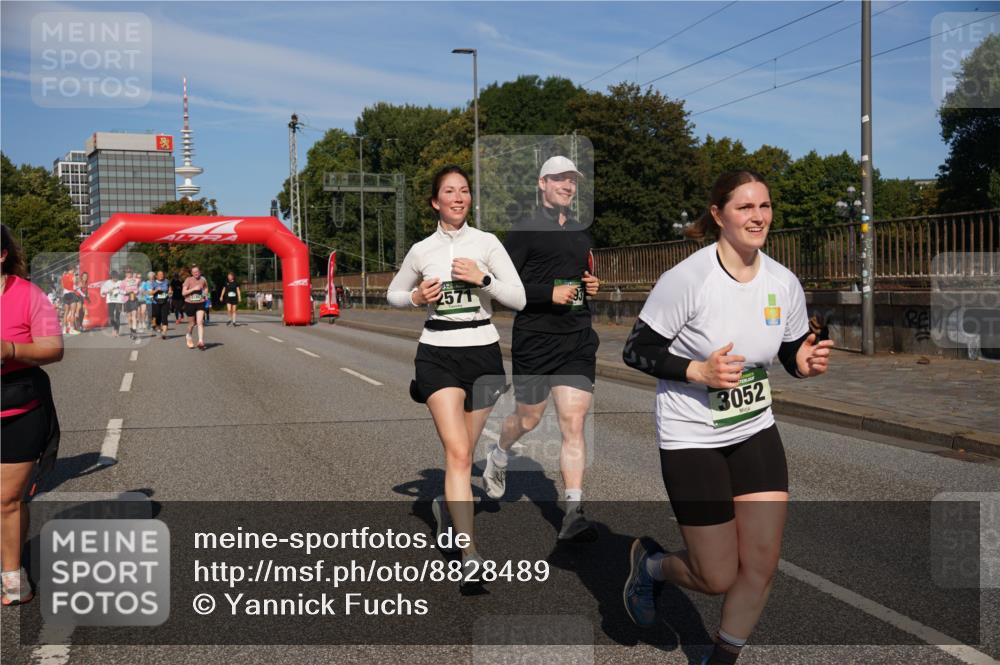 07.09.2025 - BARMER Alsterlauf Yannick Fuchs http://msf.ph/oto/8828489 07.09.2025 10:14:25 Laufen 257, 3052 meine-sportfotos.de