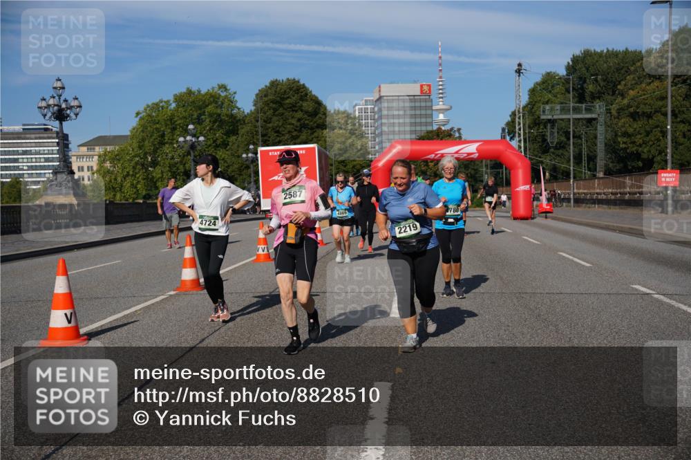 07.09.2025 - BARMER Alsterlauf Yannick Fuchs http://msf.ph/oto/8828510 07.09.2025 10:14:34 Laufen 4724, 2587, 4869, 2219, 4780 meine-sportfotos.de