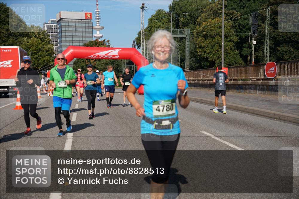 07.09.2025 - BARMER Alsterlauf Yannick Fuchs http://msf.ph/oto/8828513 07.09.2025 10:14:37 Laufen 43941, 226, 2337, 4780 meine-sportfotos.de