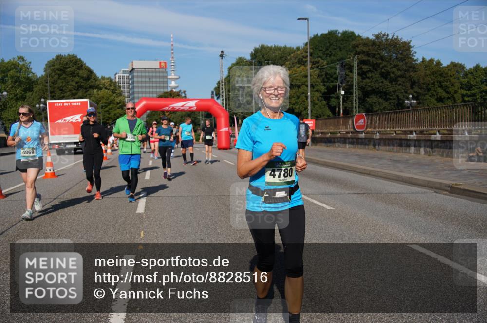 07.09.2025 - BARMER Alsterlauf Yannick Fuchs http://msf.ph/oto/8828516 07.09.2025 10:14:37 Laufen 4869, 1394, 4780 meine-sportfotos.de