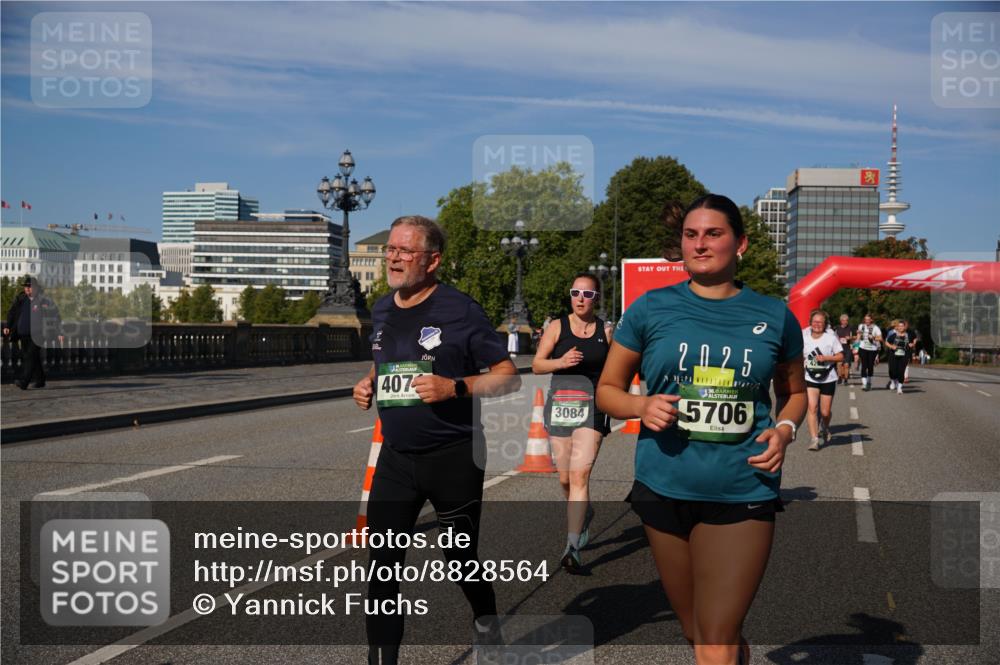 07.09.2025 - BARMER Alsterlauf Yannick Fuchs http://msf.ph/oto/8828564 07.09.2025 10:14:52 Laufen 44, 407, 3084, 2025, 5706 meine-sportfotos.de