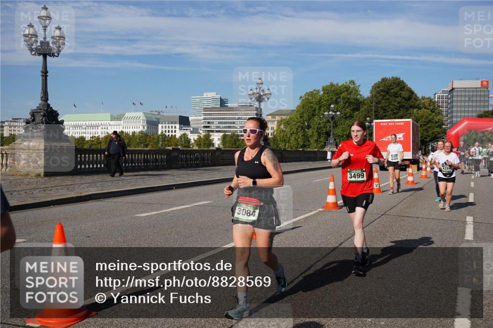 07.09.2025 - BARMER Alsterlauf Yannick Fuchs http://msf.ph/oto/8828569 07.09.2025 10:14:53 Laufen 3084, 3499, 5594, 4284 meine-sportfotos.de