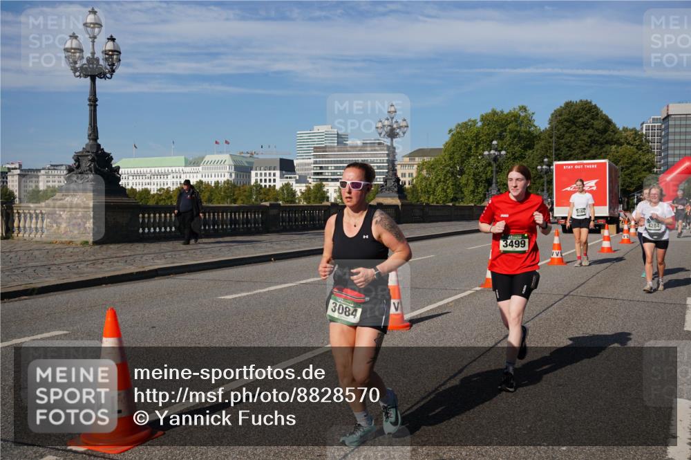 07.09.2025 - BARMER Alsterlauf Yannick Fuchs http://msf.ph/oto/8828570 07.09.2025 10:14:54 Laufen 3084, 3499, 5594, 4284 meine-sportfotos.de