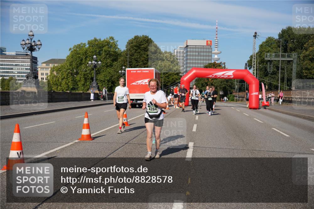 07.09.2025 - BARMER Alsterlauf Yannick Fuchs http://msf.ph/oto/8828578 07.09.2025 10:14:55 Laufen 5594, 4284 meine-sportfotos.de