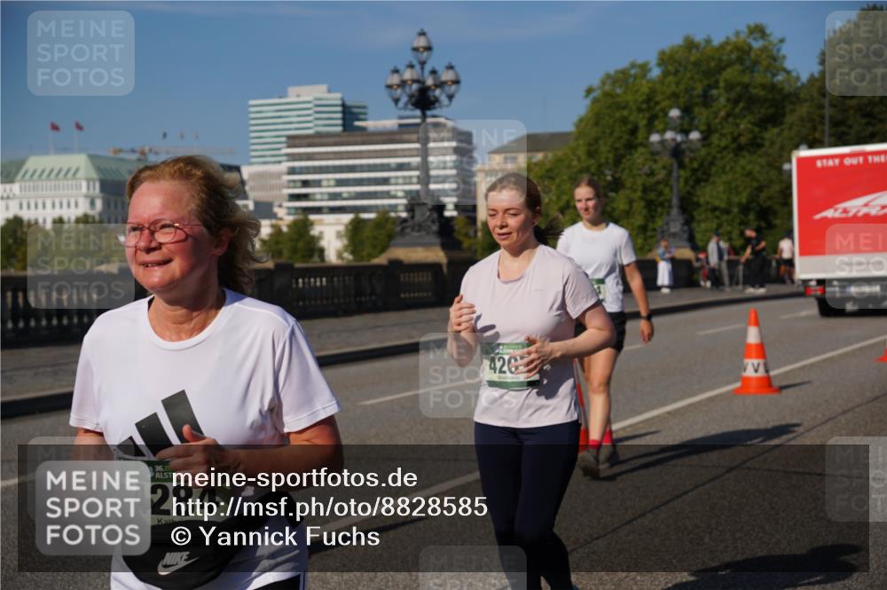 07.09.2025 - BARMER Alsterlauf Yannick Fuchs http://msf.ph/oto/8828585 07.09.2025 10:14:57 Laufen 36, 4284, 426 meine-sportfotos.de