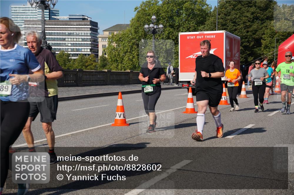 07.09.2025 - BARMER Alsterlauf Yannick Fuchs http://msf.ph/oto/8828602 07.09.2025 10:15:03 Laufen 89, 2024, 3882, 4060, 56227 meine-sportfotos.de