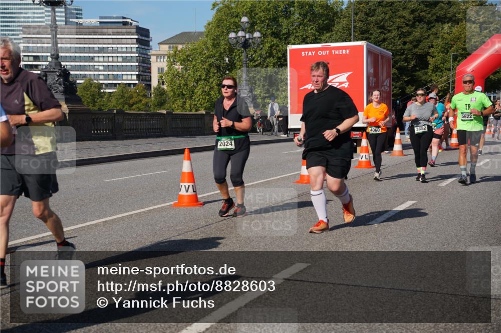 07.09.2025 - BARMER Alsterlauf Yannick Fuchs http://msf.ph/oto/8828603 07.09.2025 10:15:03 Laufen 2024, 5622, 4060, 3882 meine-sportfotos.de