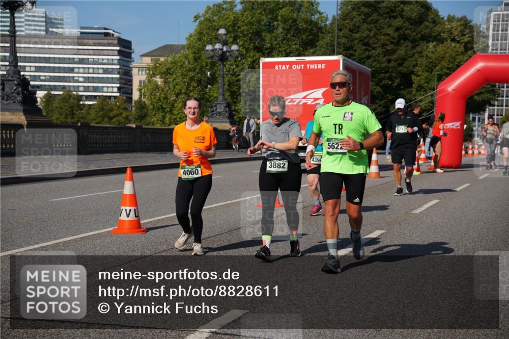 07.09.2025 - BARMER Alsterlauf Yannick Fuchs http://msf.ph/oto/8828611 07.09.2025 10:15:06 Laufen 4060, 3882, 439, 5622, 5712 meine-sportfotos.de