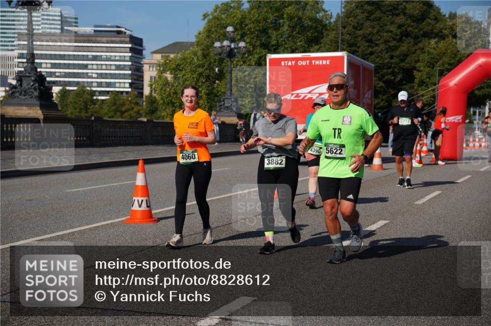07.09.2025 - BARMER Alsterlauf Yannick Fuchs http://msf.ph/oto/8828612 07.09.2025 10:15:06 Laufen 4060, 3882, 4390, 5622, 5712 meine-sportfotos.de
