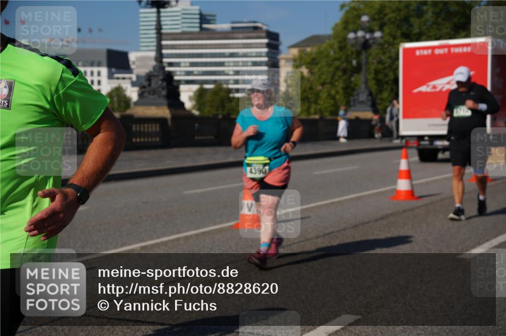 07.09.2025 - BARMER Alsterlauf Yannick Fuchs http://msf.ph/oto/8828620 07.09.2025 10:15:09 Laufen 862000, 4390 meine-sportfotos.de