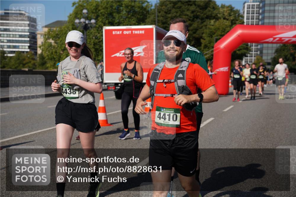 07.09.2025 - BARMER Alsterlauf Yannick Fuchs http://msf.ph/oto/8828631 07.09.2025 10:15:15 Laufen 4438, 450, 4410 meine-sportfotos.de