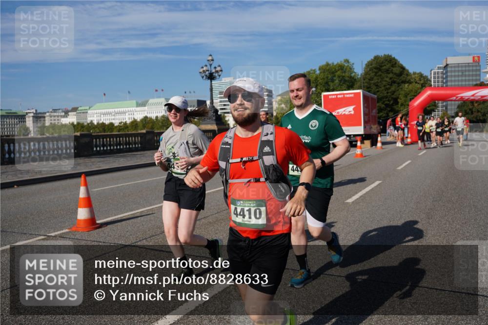 07.09.2025 - BARMER Alsterlauf Yannick Fuchs http://msf.ph/oto/8828633 07.09.2025 10:15:16 Laufen 36, 4410, 44 meine-sportfotos.de