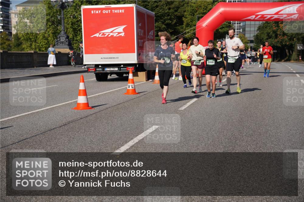 07.09.2025 - BARMER Alsterlauf Yannick Fuchs http://msf.ph/oto/8828644 07.09.2025 10:15:19 Laufen 138, 3643, 03, 3581, 3566, 3866 meine-sportfotos.de
