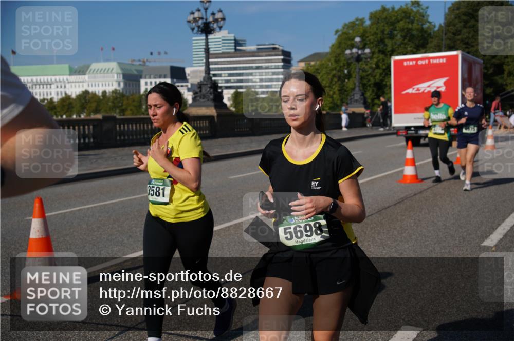 07.09.2025 - BARMER Alsterlauf Yannick Fuchs http://msf.ph/oto/8828667 07.09.2025 10:15:26 Laufen 3581, 36, 54, 5698 meine-sportfotos.de