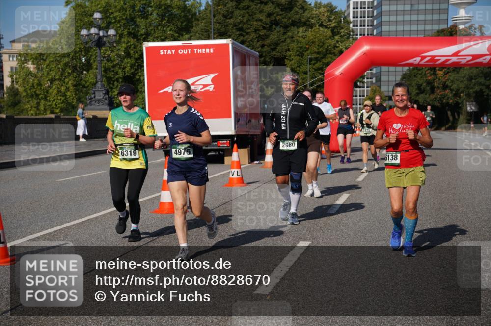 07.09.2025 - BARMER Alsterlauf Yannick Fuchs http://msf.ph/oto/8828670 07.09.2025 10:15:27 Laufen 6319, 4975, 2980, 5325, 138 meine-sportfotos.de