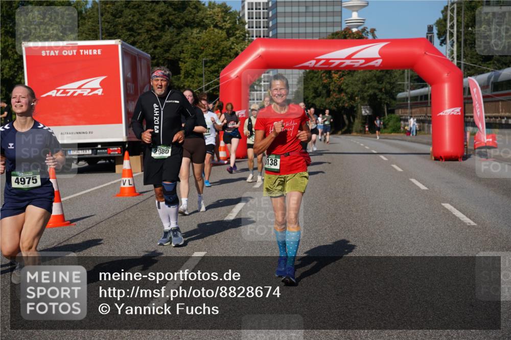 07.09.2025 - BARMER Alsterlauf Yannick Fuchs http://msf.ph/oto/8828674 07.09.2025 10:15:28 Laufen 4975, 2980, 138 meine-sportfotos.de